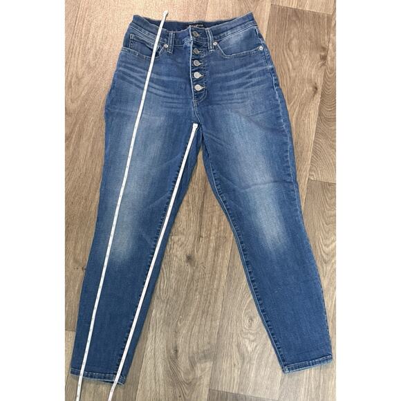 Lucky Brand Skinny Jeans. Size 4 & 6 Four Pairs! - Picture 8 of 16